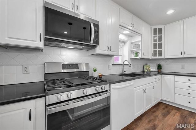 7324 Weil Avenue, St Louis, MO 63119