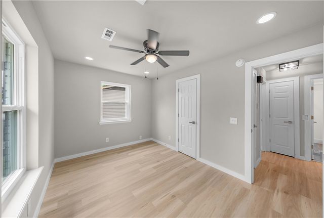 2107 Douglas Street, Bentonville, AR 72712