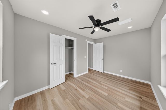 2107 Douglas Street, Bentonville, AR 72712