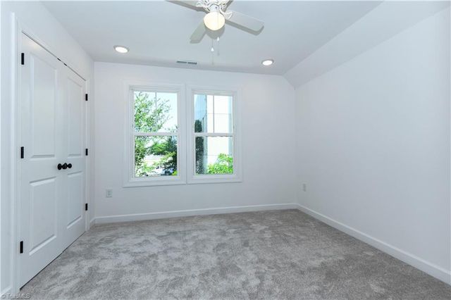 213 S English Street, Greensboro, NC 27401