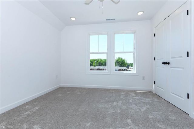 213 S English Street, Greensboro, NC 27401