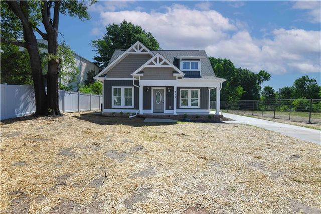 213 S English Street, Greensboro, NC 27401