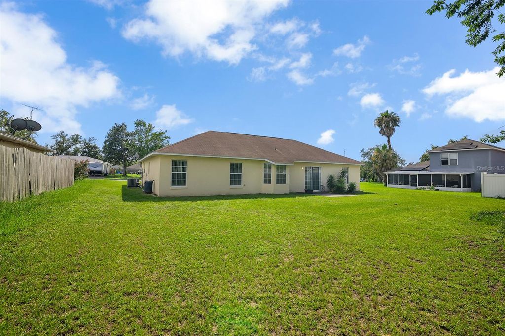 Image 3 of property listing at 14091 SW 32ND TERRACE ROAD, Ocala, FL 34473