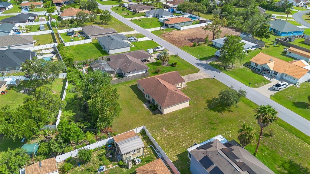 Image 25 of property listing at 14091 SW 32ND TERRACE ROAD, Ocala, FL 34473