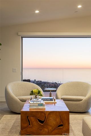 1238 Anacapa Way, Laguna Beach, CA 92651