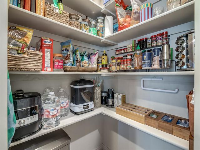 3708 Palisade Lane, Oklahoma City, OK 73179