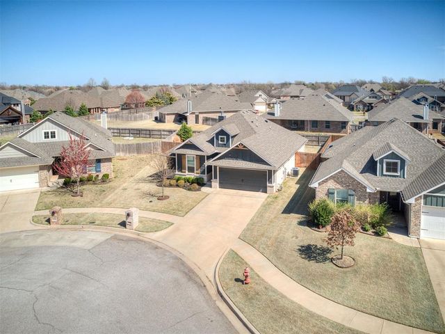 3708 Palisade Lane, Oklahoma City, OK 73179