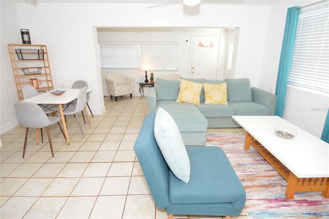 156 146TH AVENUE E A, Madeira Beach, FL 33708