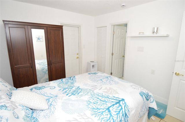 156 146TH AVENUE E A, Madeira Beach, FL 33708