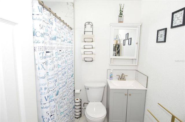 156 146TH AVENUE E A, Madeira Beach, FL 33708