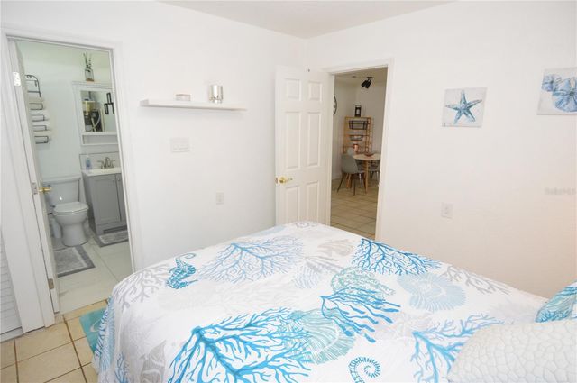 156 146TH AVENUE E A, Madeira Beach, FL 33708