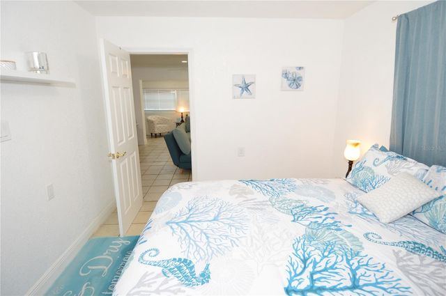 156 146TH AVENUE E A, Madeira Beach, FL 33708