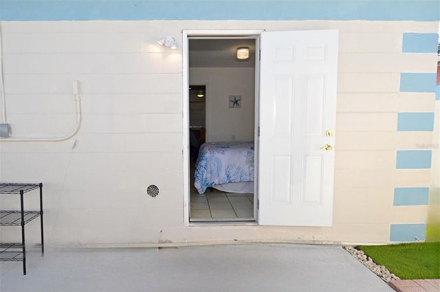 156 146TH AVENUE E A, Madeira Beach, FL 33708