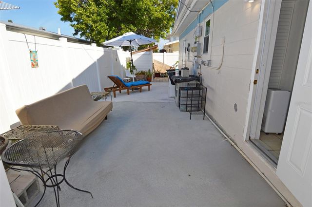 156 146TH AVENUE E A, Madeira Beach, FL 33708