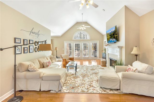 137 Port Royal Road, Anderson, SC 29621