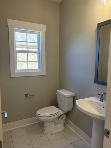 927 Licinius Ln, Murfreesboro, TN 37128