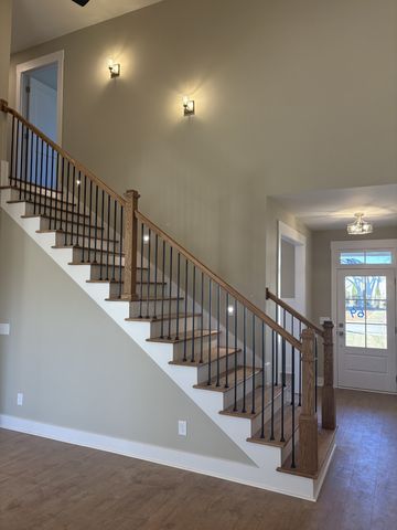 927 Licinius Ln, Murfreesboro, TN 37128