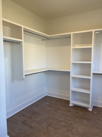 927 Licinius Ln, Murfreesboro, TN 37128