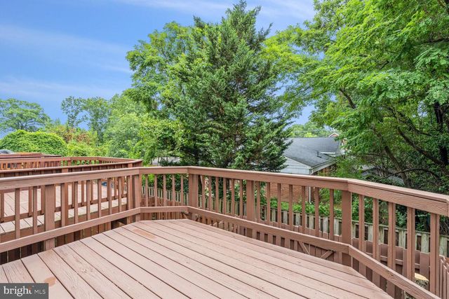 7817 GUM SPRINGS VILLAGE DR, Alexandria, VA 22306