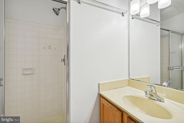 7817 GUM SPRINGS VILLAGE DR, Alexandria, VA 22306