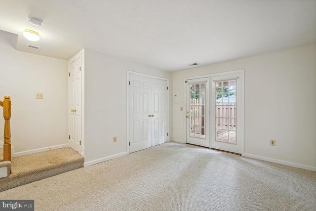 7817 GUM SPRINGS VILLAGE DR, Alexandria, VA 22306