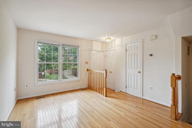 7817 GUM SPRINGS VILLAGE DR, Alexandria, VA 22306