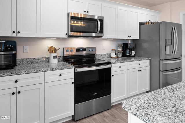 107 Garden Row Lane, Wilsons Mills, NC 27520