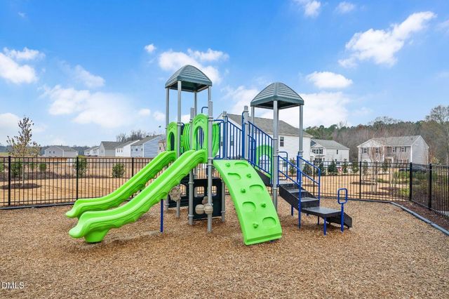 107 Garden Row Lane, Wilsons Mills, NC 27520