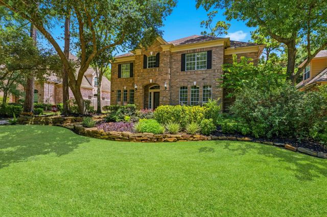 18 Keelrock Place, The Woodlands, TX 77382