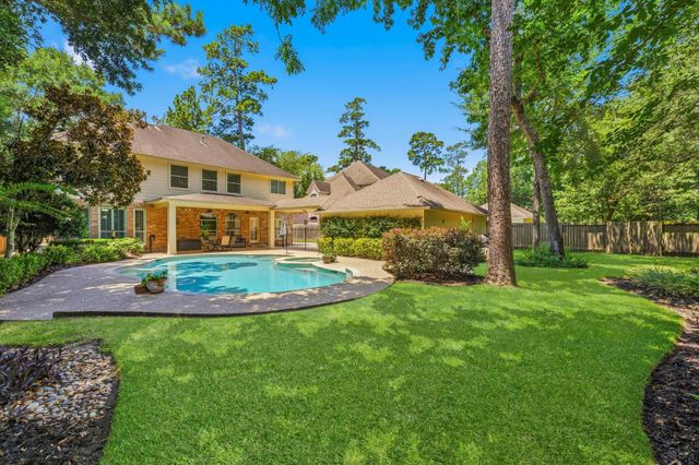18 Keelrock Place, The Woodlands, TX 77382