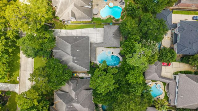 18 Keelrock Place, The Woodlands, TX 77382