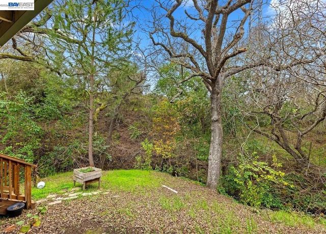 2103 Dapplegray Ln, Walnut Creek, CA 94596