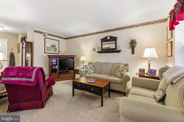 104 WOODVALE LN, Wenonah, NJ 08090