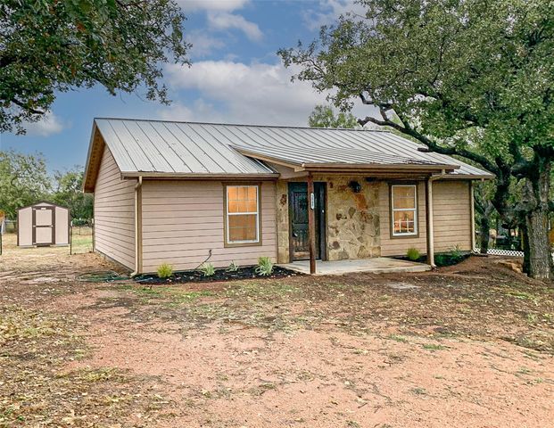 2848 Indian TRL, Kingsland, TX 78639