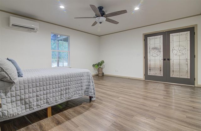 2848 Indian TRL, Kingsland, TX 78639