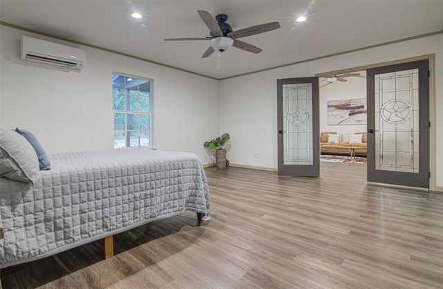 2848 Indian TRL, Kingsland, TX 78639