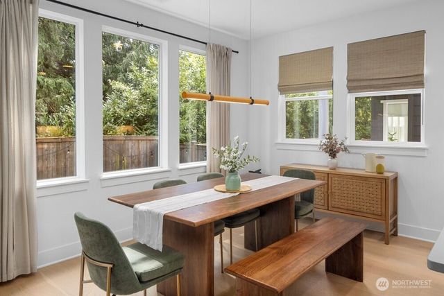 5820 155th Street SW, Edmonds, WA 98026