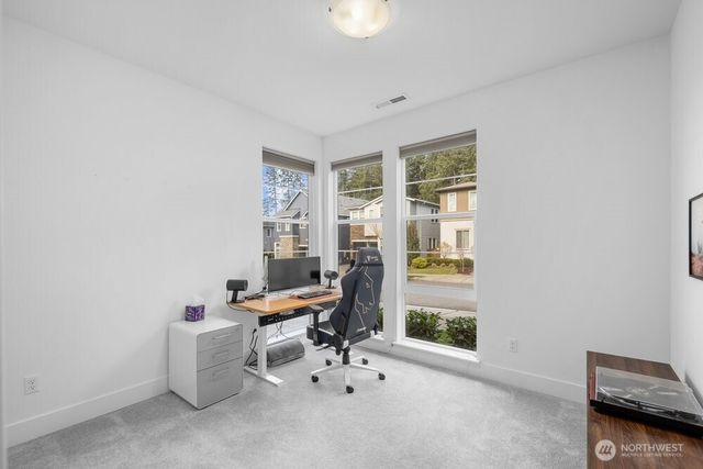 5820 155th Street SW, Edmonds, WA 98026