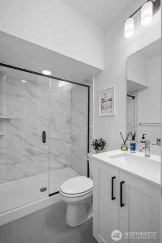 5820 155th Street SW, Edmonds, WA 98026