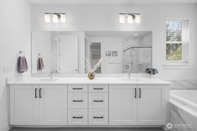 5820 155th Street SW, Edmonds, WA 98026