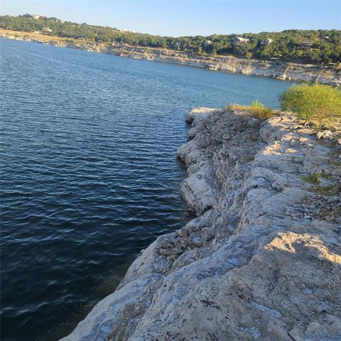 1303 Robin TRL, Lago Vista, TX 78645