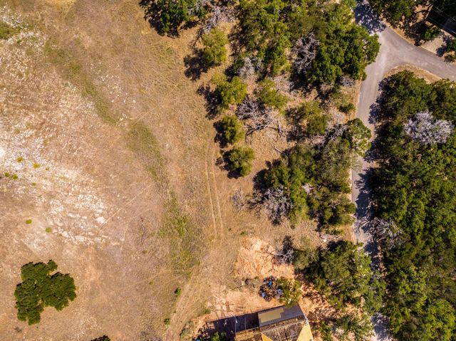 1303 Robin TRL, Lago Vista, TX 78645