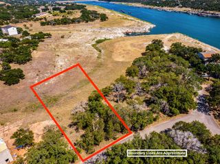 1303 Robin TRL, Lago Vista, TX 78645