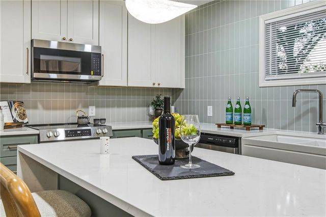 1809 San Gabriel Avenue, Decatur, GA 30032