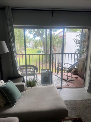 3215 BENEVA ROAD 204, Sarasota, FL 34232