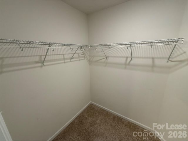 8627 Harris Lake Lane, Charlotte, NC 28269