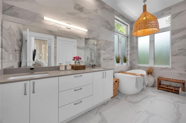 918 Santiago St, Coral Gables, FL 33134