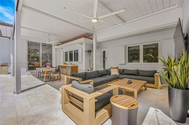 918 Santiago St, Coral Gables, FL 33134