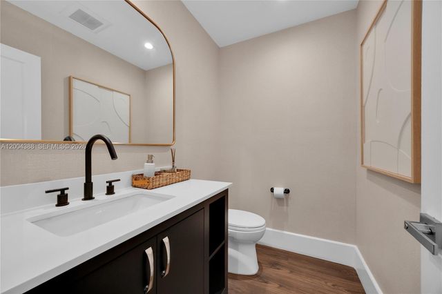 918 Santiago St, Coral Gables, FL 33134