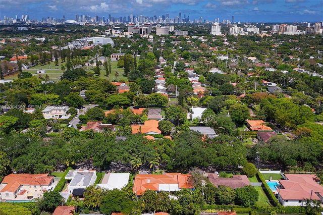 918 Santiago St, Coral Gables, FL 33134